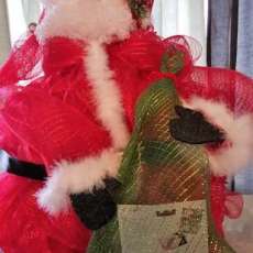 Deco Mesh Lighted Santa Approx 3.5 Feet Tall