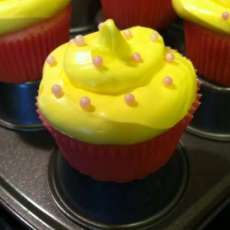 Pink lemonade cupcakes