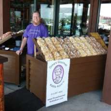Oma's Gourmet Kettle Korn stand - Concord Mills