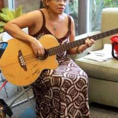 SaNa - acoustic bass