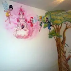 kids mural