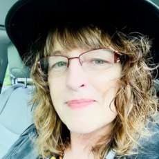 Sharon Bousquet