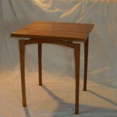 mahogany end table