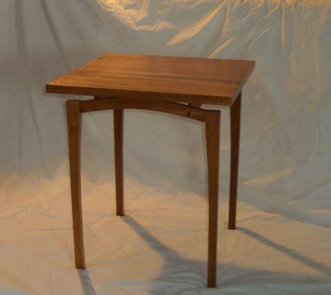 mahogany end table