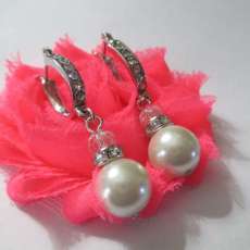 Pearl earrings