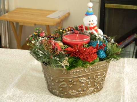 Christmas Basket With Candle