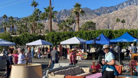 Palm Springs Vintage Market - May