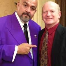 Oscar Munzo and Columbus