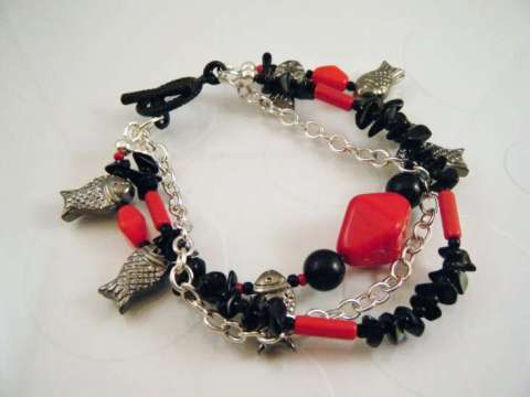 Red Fish, Black Fish Chunky Bracelet