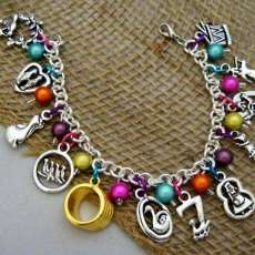 Twelve Days of Christmas Charm Bracelet