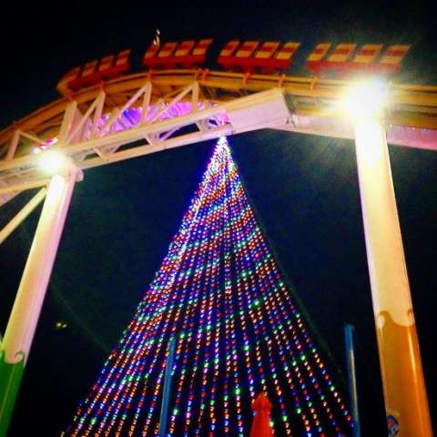 Big Trains Go Over the X-mas Tree