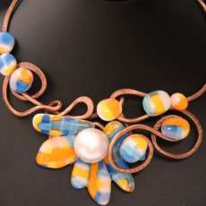 Plaid Fauna Statement necklace