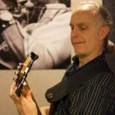 Michael Merrill, Bass