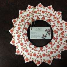 Braided Wreath with Apple Pattern