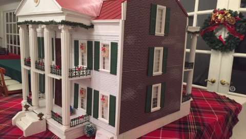 Ann Arbor Dollhouse and Miniature Show