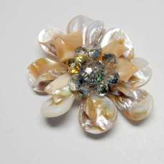 Daliah's Pin Brooch