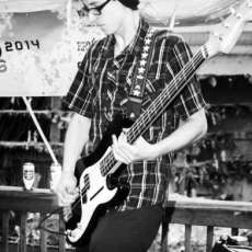 Niels Michael - Vocals/ Bass Guitars