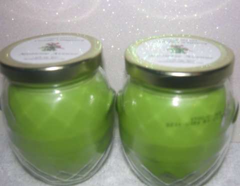 Mistletoe Avenue Candles