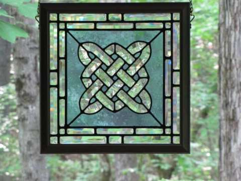 Square celtic knot