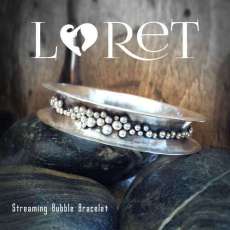 Streaming Bubble Bracelet