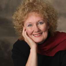 Kate Qualley Peterson