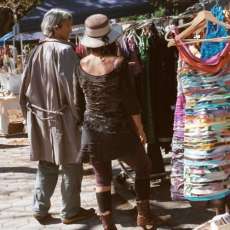 Looking down DeKalb@ Artisan-Market