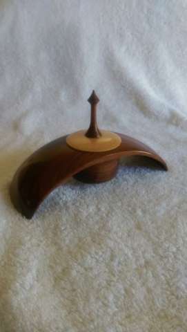 Lidded Wing Box