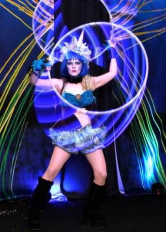 Nikki Hoops @ Cirque Du Soleils' Opening of Ama Luna in NYC
