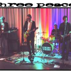 Three Peace Live!