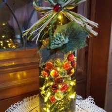 Red and Green Grape Bottle Light