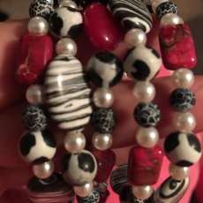 Red/Black & White Swaroski Crystal, Pearl, Jasper, Agate Flex Bracelet