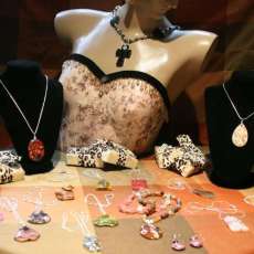 General Jewelry Display