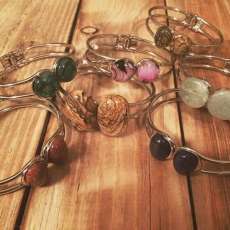 Metal Clasp Beacelets