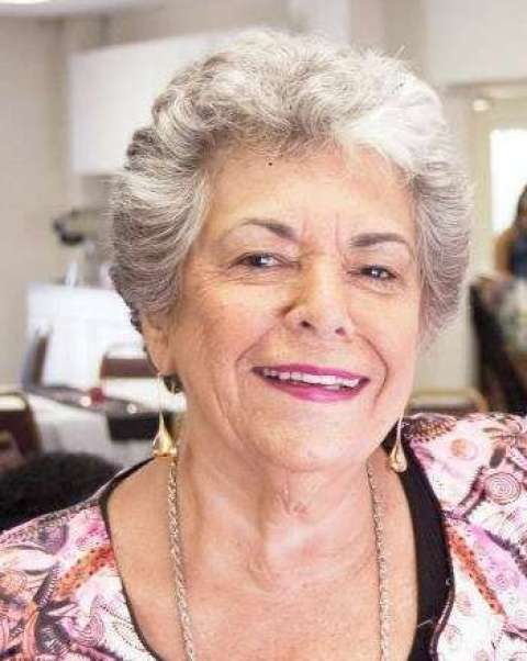 Bobbi de Cordova-Hanks