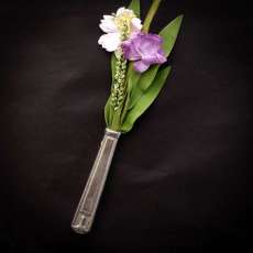 Bud Vase- 'Fridge Magnet