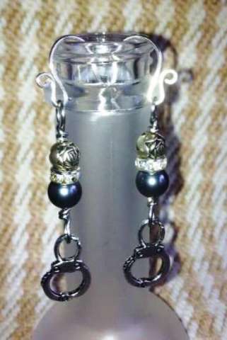 Gray Pearl and Handcuff Earrings