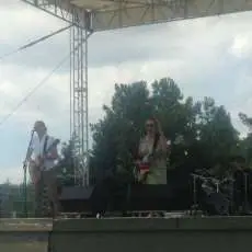 Holly Montgomery Band at Virginia Brewfest