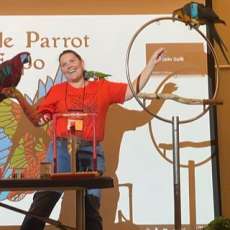 Parrot Show at Seattle Parrot Expo