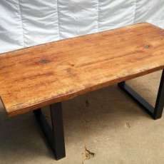 Maple Coffe Table With Metal Base