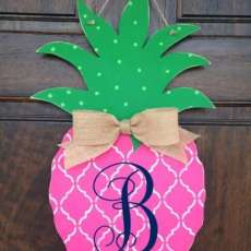 Pineapple Door Handger