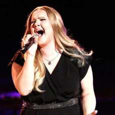 Shelby Brown the Voice 1