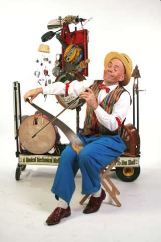 Musical Saw & One Man Junk Band