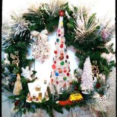 Seasonal Wreath Styles