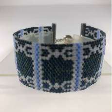 Periwinkle Linked Bracelet