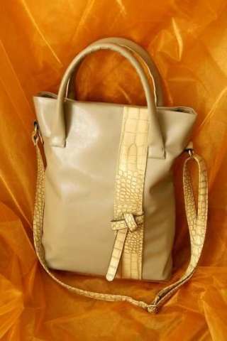 Smooth Tan Handbag
