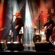 New Blues Revolution - Ahlia Agent