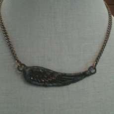 Angel Wing Choker