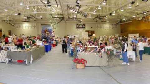 Parkway North Craft Fair