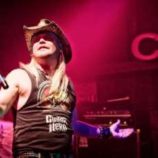 Dnl Lead Vocalist - Tommy Terror