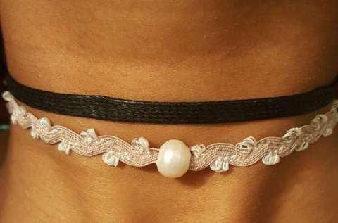 Double Chocker Single Pearl